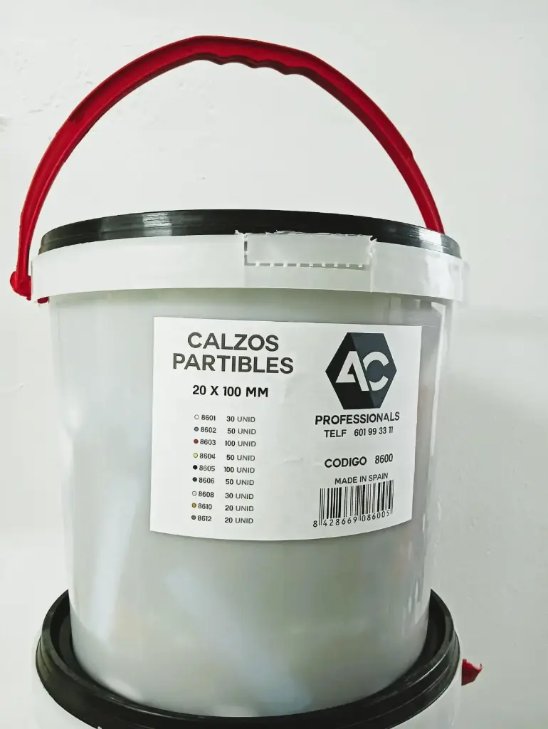 CUBO CALZOS PARTIBLES 450 uds.